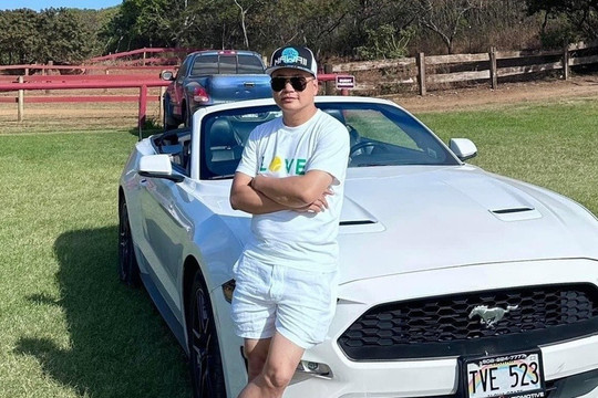 Shark Bình ngoài làm Chủ tịch tập đoàn công nghệ còn là ‘tay chơi’ siêu xe: Sở hữu ‘chuyên cơ mặt đất’, từng rước Phương Oanh bằng siêu xe hơn 14 tỷ