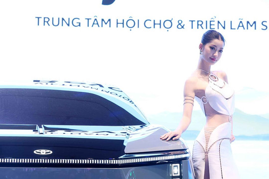 Toyota vạch trần sự thật gây sốc về xe hybrid