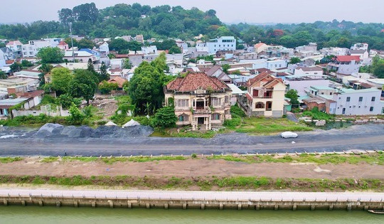 Thủ phủ công nghiệp Việt Nam vừa làm đường ven sông, vừa bảo tồn biệt thự cổ trăm năm tuổi
