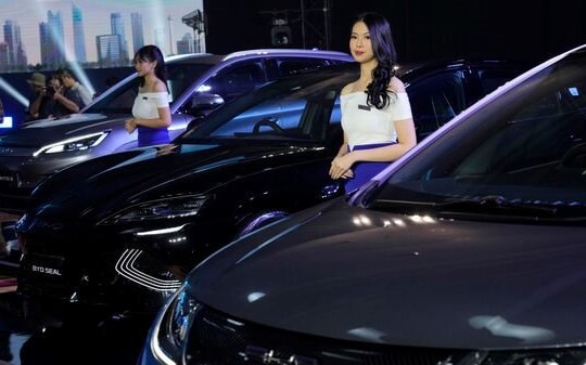 Kỷ lục hơn 8.000 đại lý phải đóng cửa, BYD và ngành xe điện Trung Quốc bị nhấn chìm trong cuộc đua phá giá
