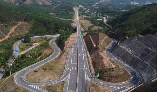 Dự án mở rộng cao tốc Bắc - Nam phía Đông được loạt ‘ông lớn’ Đèo Cả, Sơn Hải quan tâm sẽ có thay đổi lớn