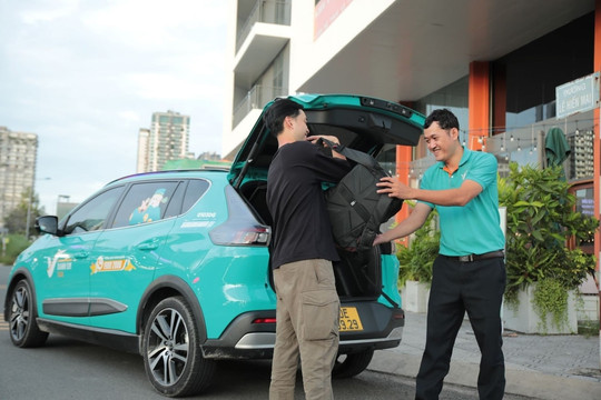 Xanh SM tuyển tài xế mới trong tháng 10/2025: Cam kết lương 15 triệu/tháng, chỉ làm 8 tiếng mỗi ngày cùng nhiều phúc lợi