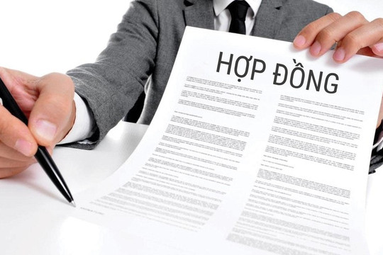 Bộ Tài chính mạnh tay chấn chỉnh tình trạng ngân hàng ép khách mua bảo hiểm