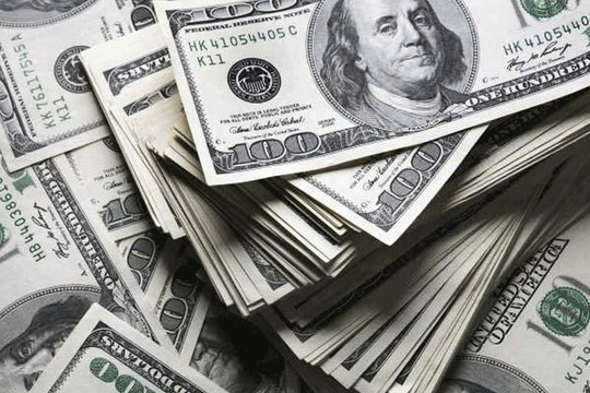 Tỷ giá USD hôm nay 13/10: USD rơi trong hệ thống ngân hàng, nhưng tăng sốc trên thị trường tự do