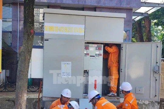 Học sinh ở Thái Nguyên trở lại trường từ 15/10, 98% hộ dân đã có điện trở lại