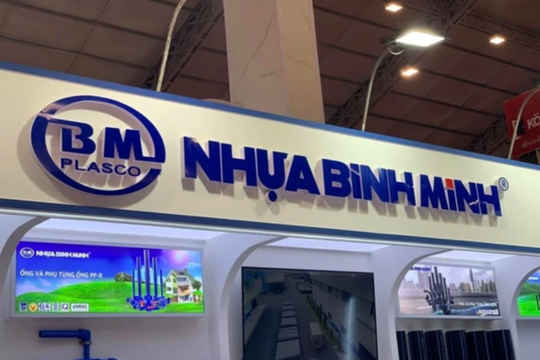 Đại gia ngành nhựa báo lãi cao nhất lịch sử, đem 70% tài sản đi gửi ngân hàng