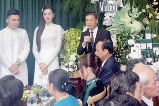 Lời dặn dò của bố chồng Chủ tịch khiến Hoa hậu Đỗ Hà bật khóc