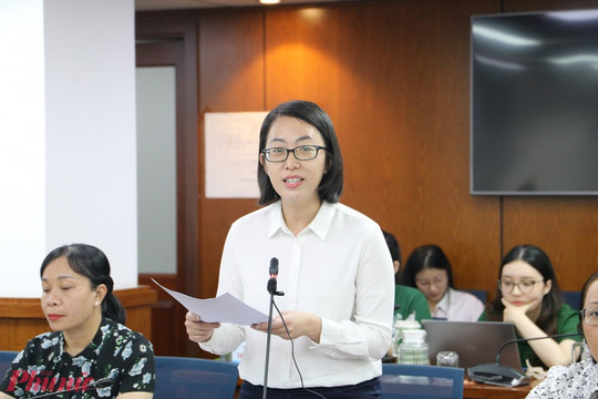 Ông Johnathan Hạnh Nguyễn, ca sĩ Phương Mỹ Chi nhận vinh dự lớn