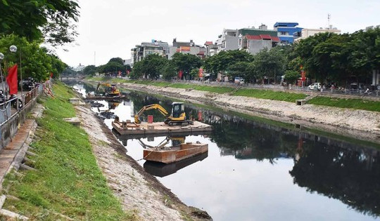 Hà Nội đặt mốc thời gian ‘hồi sinh’ bốn dòng sông từng ô nhiễm nặng nhất Thủ đô