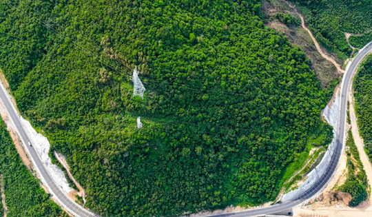 Trước thềm khởi công, cao tốc gần 44.000 tỷ băng qua 2 con đèo hiểm trở chạy dọc tỉnh lớn thứ 2 Việt Nam bất ngờ nhận chỉ đạo nóng