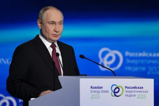 Tổng thống Putin phác thảo tương lai năng lượng Nga giữa biến động toàn cầu