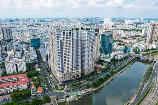 Giá nhà chung cư lên tới 200 triệu đồng/m2