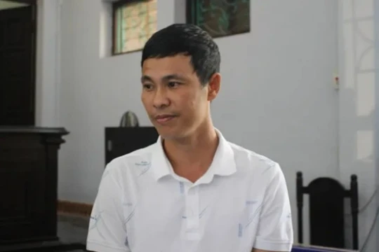 Vụ án gà lôi trắng: Anh nông dân bị tạm giam 4 tháng có được bồi thường?