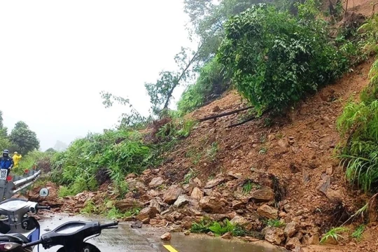 Huế cảnh báo nhiều vị trí nguy cơ sạt lở, lũ quét trong tuần tới