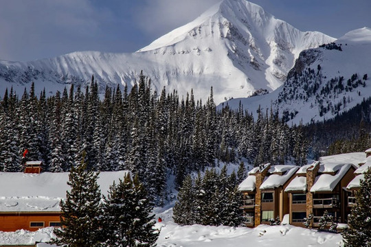 Hòn đảo của Việt Nam lọt top 10 điểm đến được tìm kiếm nhiều nhất thế giới năm 2026