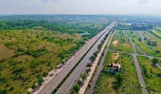 Tỉnh lớn nhất Việt Nam sắp đấu giá khu ‘đất vàng’ ven biển gần 50ha