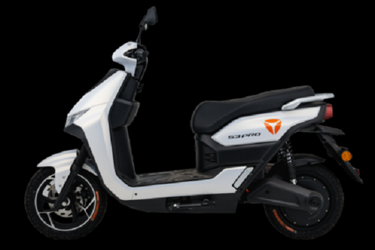 Xe điện giá 22,9 triệu đồng, chạy 150 km, động cơ mạnh 3.200 W gây 'sốt' phân khúc phổ thông