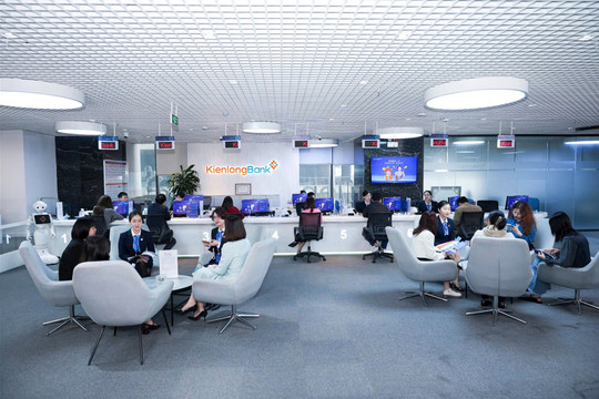 Lợi nhuận kỷ lục, cổ phiếu thăng hoa, KienlongBank vươn hạng giữa làn sóng tăng trưởng mới