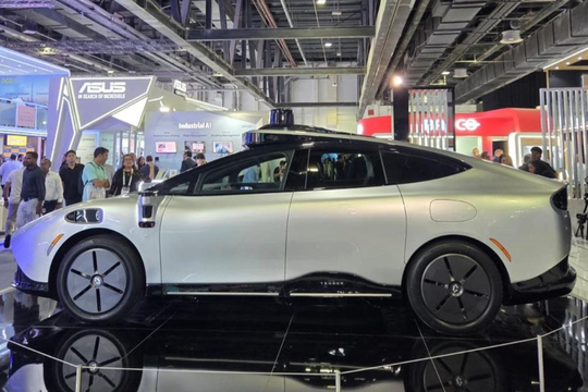 Xe tự lái hoàn toàn đầu tiên thế giới do VinFast sản xuất tại Hải Phòng