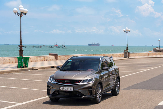 Geely ‘đốt nóng’ tháng 10: Mở đại hội săn sale, xe mới rẻ ngang sedan hạng B, quà tặng 'phủ đầu' đối thủ