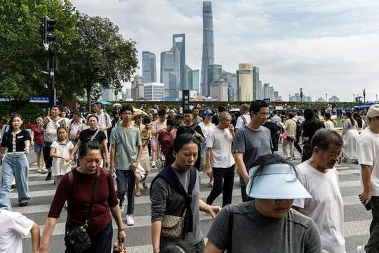 Xuất khẩu bùng nổ không cứu được GDP Trung Quốc