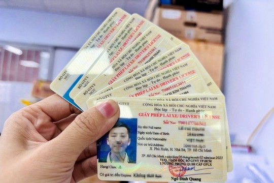 Công an Hà Nội phát thông báo quan trọng liên quan đến giấy phép lái xe