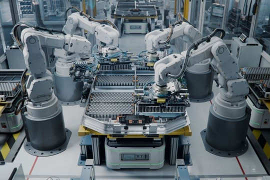 Hãng xe xây nhà máy tại Thái Bình vừa ra mắt pin thể rắn 600 Wh/kg: Mở kỷ nguyên xe điện tầm xa 1.500 km khiến cả Tesla và BYD phải dè chừng