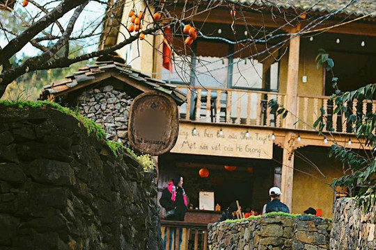 ‘Làng du lịch tốt nhất thế giới’ của Việt Nam: Từ bản nghèo vùng biên viễn thành 'làng cổ tích' nổi tiếng toàn cầu