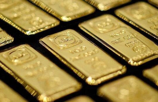 Giá vàng tối nay 21/10: Thị trường rung chuyển, vàng bất ngờ ‘cắm đầu’ lao dốc hơn 5%