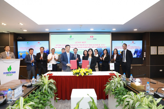 Techcombank (TCB) vừa ký hợp đồng tín dụng quy mô lớn cho dự án ngoài khơi phức tạp bậc nhất Việt Nam