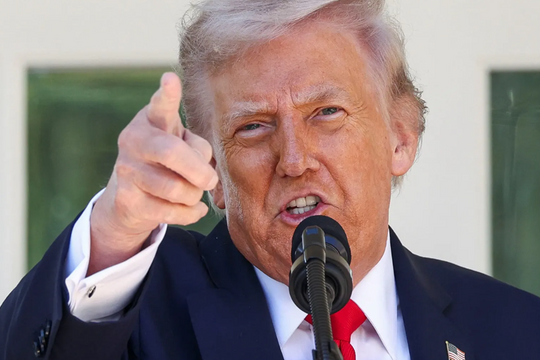 Tổng thống Trump đòi Bộ Tư pháp bồi thường 230 triệu USD, tuyên bố sẽ đem đi làm từ thiện