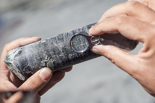 Mặt hàng được xem như ‘vũ khí kinh tế’ mới của Trung Quốc khiến ngân hàng đầu tư lớn nhất thế giới gióng hồi chuông cảnh báo