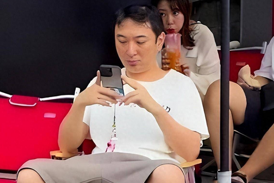 Đại gia BĐS hơn 70 tuổi vẫn còng lưng trả nợ, con trai sang Nhật đánh bài, vung tay mua đứt biệt thự 250 tỷ đồng