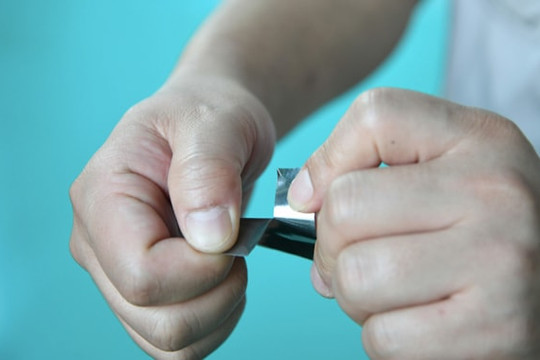 Chỉ mất 2 năm, Trung Quốc tạo kỳ tích làm chủ công nghệ sản xuất 'thép xé tay' không thua kém Nhật và Đức