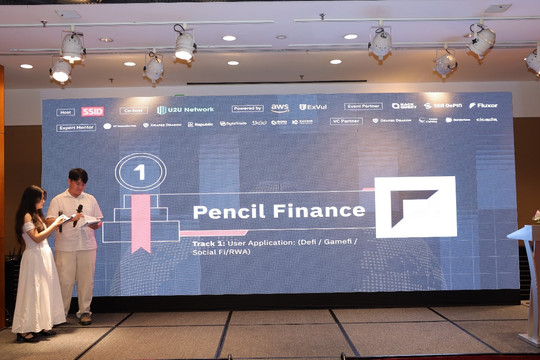 Quán quân VIETBUIDL 2025 Pencil Finance: Khi học phí không còn là ngõ cụt và hành trình mở cửa giảng đường bằng blockchain
