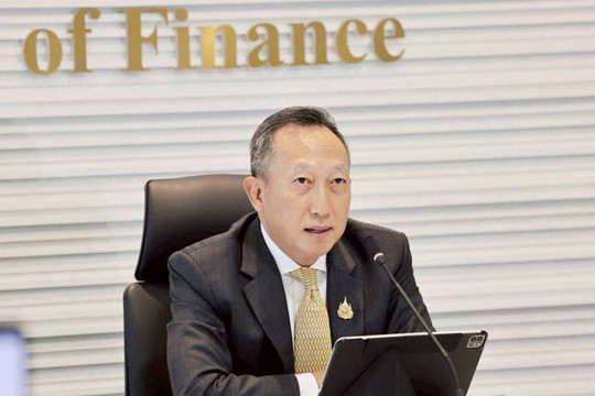 Quan chức cấp cao Thái Lan từ chức giữa cáo buộc liên quan mạng lưới lừa đảo Campuchia