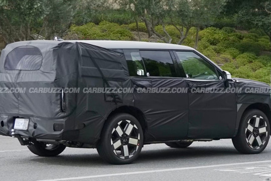 Hyundai Santa Fe để lộ thay đổi thiết kế: Mặt trước và sau được ‘đập đi xây lại’ sau nhiều tranh cãi, táp-lô cũng lột xác hoàn toàn