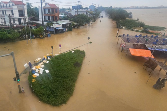 Lũ đặc biệt lớn trên sông Vu Gia - Thu Bồn