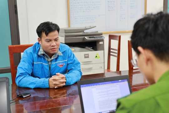 Khởi tố, bắt thầy giáo Trần Đình Duy