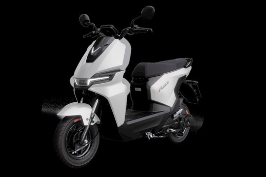 Lộ toàn bộ thông tin 2 mẫu xe máy điện VinFast sắp ra mắt: Giá chỉ hơn 10 triệu đồng, dùng pin LFP