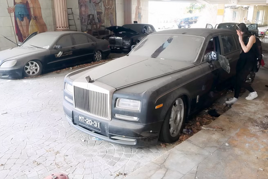 Choáng: Phát hiện dàn siêu xe trị giá hơn 200 tỷ đồng trong khách sạn bị bỏ hoang, 3 chiếc Rolls-Royce Phantom nằm im phủ bụi