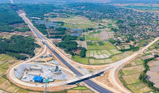 2 tháng nữa, chính thức thông xe toàn tuyến 6 cao tốc huyết mạch Bắc - Nam