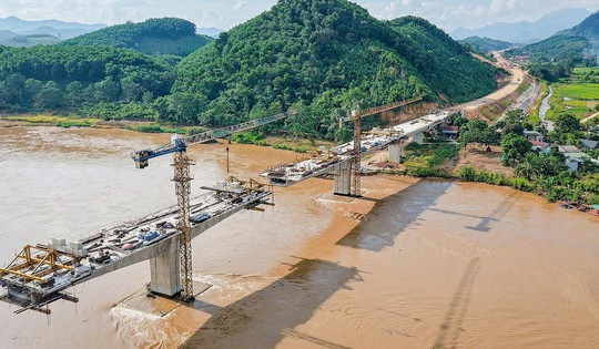 3 cao tốc ở miền Bắc có bóng dáng Tập đoàn Đèo Cả nguy cơ ‘vỡ kế hoạch’: Bộ Xây dựng chỉ đạo nóng