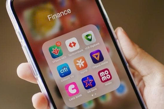 Ngân hàng Nhà nước đề xuất kiểm soát chặt phiên bản Mobile Banking