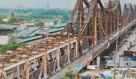 Cây cầu thép có tuổi đời lớn nhất Việt Nam chính thức được sửa chữa