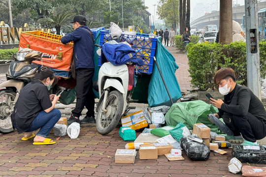 9 tháng đầu năm, người Việt chi 306 nghìn tỷ đồng mua hàng trên mạng