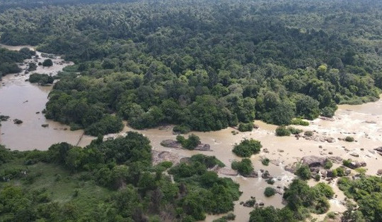 Rừng phòng hộ có bàu nước sôi, cảnh quan kỳ vĩ gặp khó trong quá trình trở thành khu du lịch sinh thái, nghỉ dưỡng