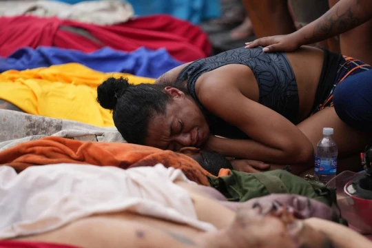 Hàng loạt thi thể xếp hàng trên phố Brazil trong chiến dịch trấn áp ma túy đẫm máu nhất lịch sử