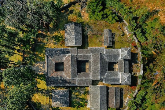 Dinh thự 150 tỷ của dòng họ từng thống lĩnh cả vùng cao nguyên Hà Giang, được Bác Hồ tặng kỷ vật quý