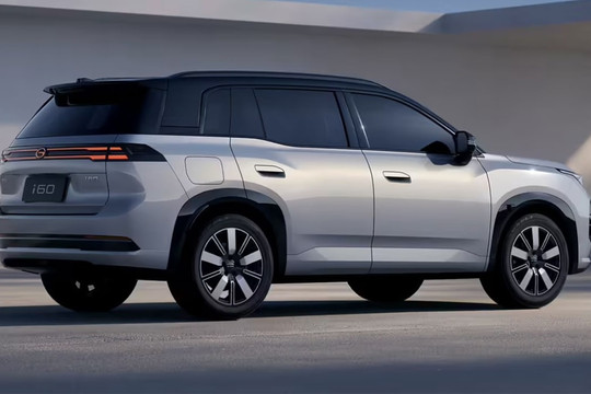 Mẫu SUV cỡ C ‘đối đầu’ với Mazda CX-5 sẽ nhận đặt cọc vào 3/11, giá chỉ 518 triệu: Rất hiện đại, ngập tràn công nghệ, có 2 tùy chọn động cơ